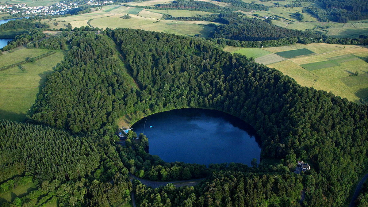 Dauner Maare, Gemündener Maar, Luftaufnahme (2015)