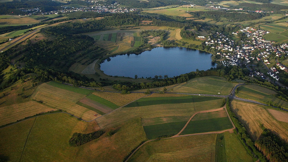 Schalkenmehrener Maar, Luftaufnahme (2015)